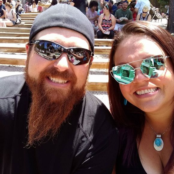 Meet your Posher, Danielle - Picture 1 of 1